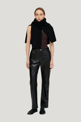 Vinni - Okobor™ pants — model front