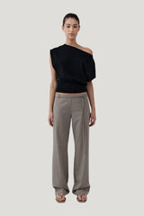 Cashmere Asymm Top — model front