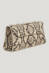 Cassandra Clutch — model front