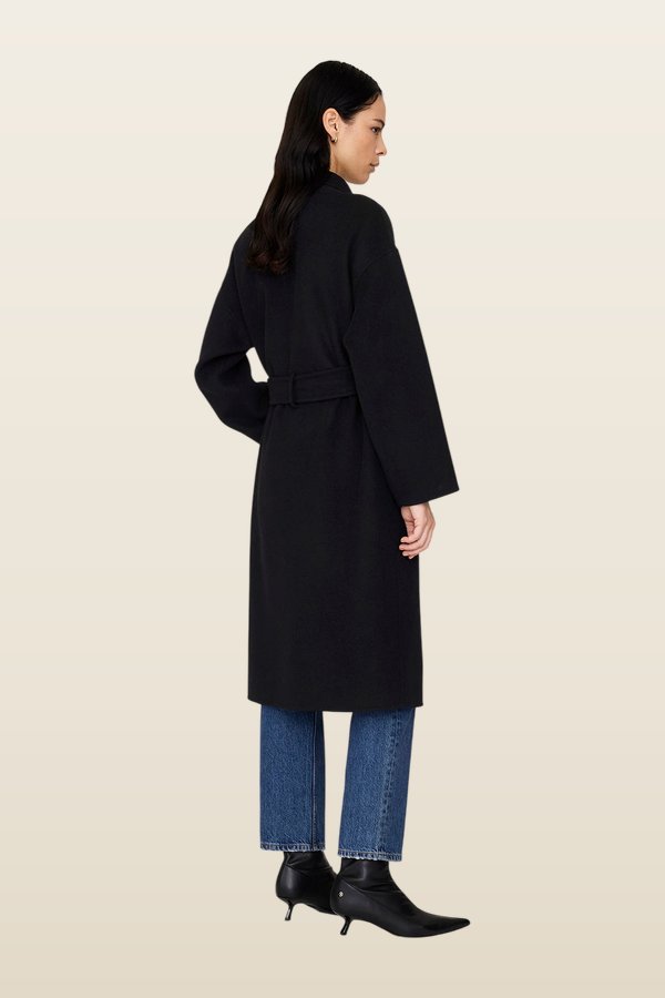 Dylan Coat — carry 4