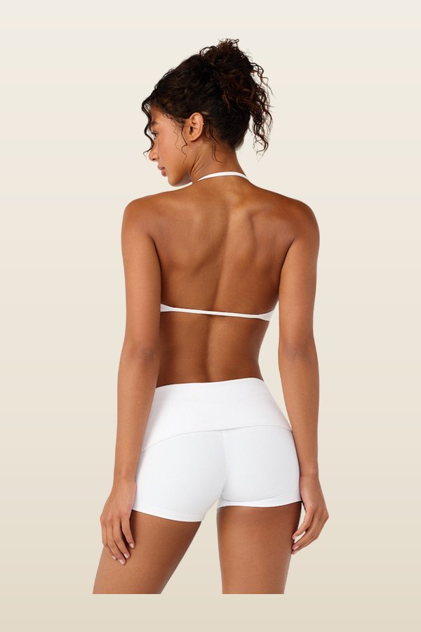 Form Micro Crop — model back