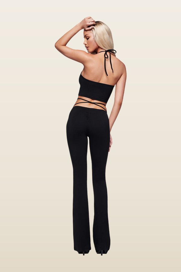 Halo Pant - Solid — model back