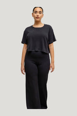 Laura Crop Boxy Tee — model side