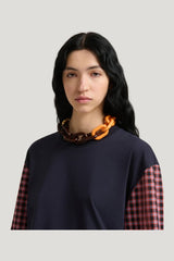 Orange and brown resin chain necklace — model front