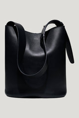 The Norma Tote — model front