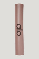 Warrior Mat - Smoky Quartz — model side