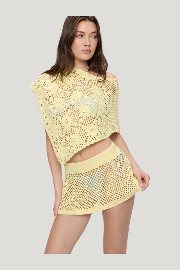 Adaline Crochet Mini Skirt - Whipped Butter — model side