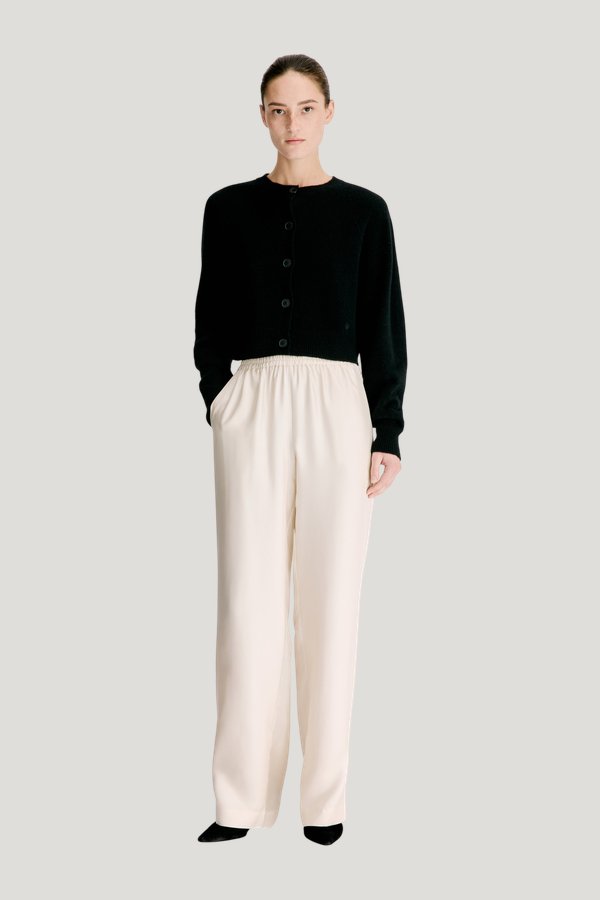 ALERA LDS Silk twill trousers — model front