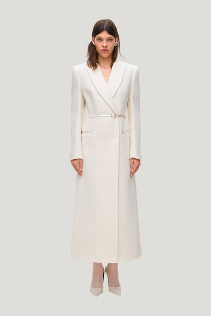 Anneliese coat — model front