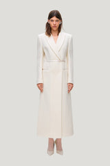 Anneliese coat — model front