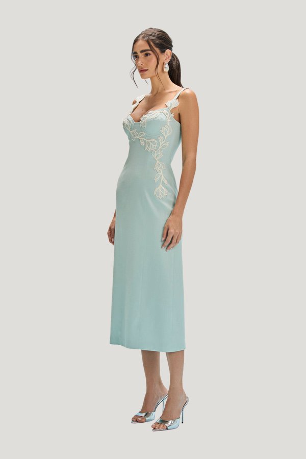 Acquamist Linen Midi Dress — model side
