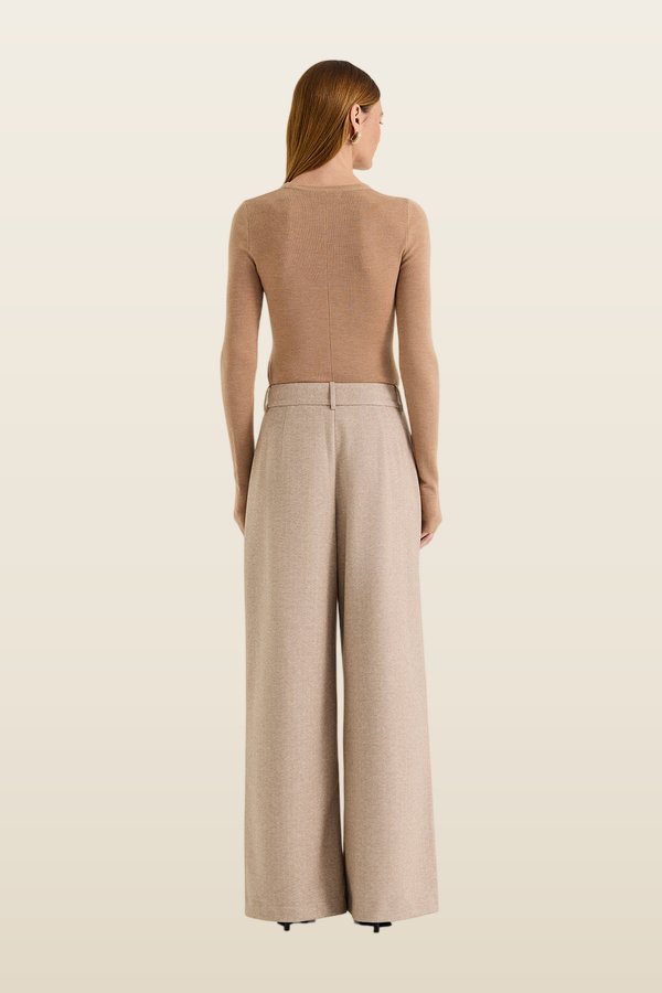 Aria Trouser — model back