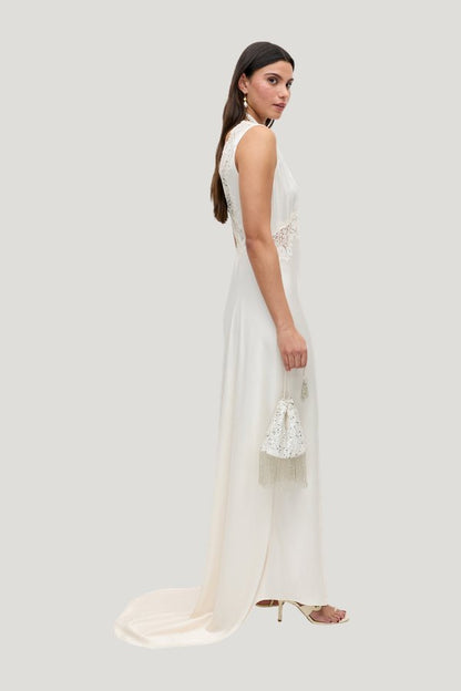 Azzurra - Pearl — model side