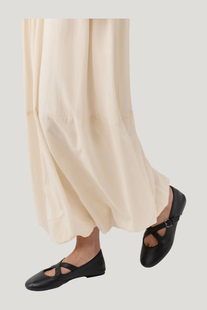 Ballerina Flat — model side