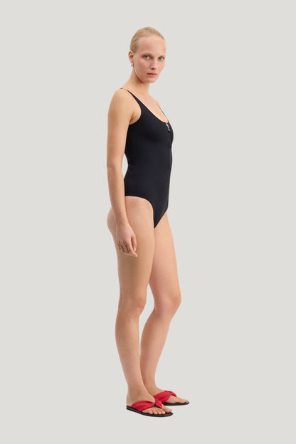 BALTI Zipped swimsuit — carry 3