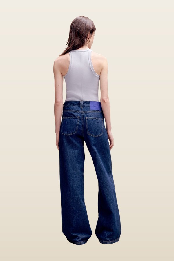 Bella Tank Top — carry 4