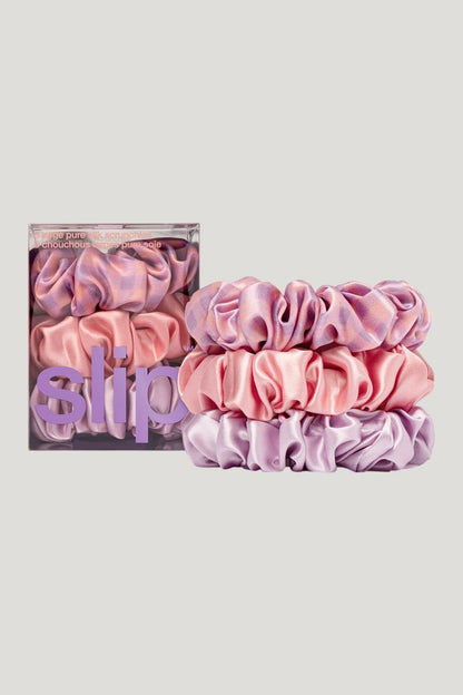 Belleflower Large Scrunchies — model front