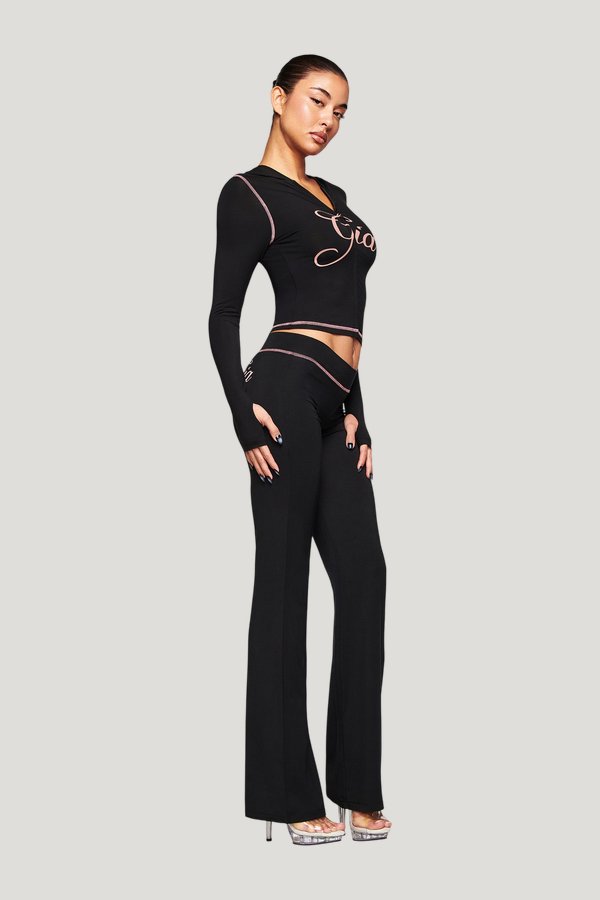 Blare Trackpant — model side