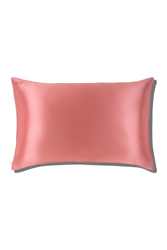 Blush Queen Zippered Pillowcase — packshot