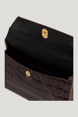 Cassandra Clutch — model side