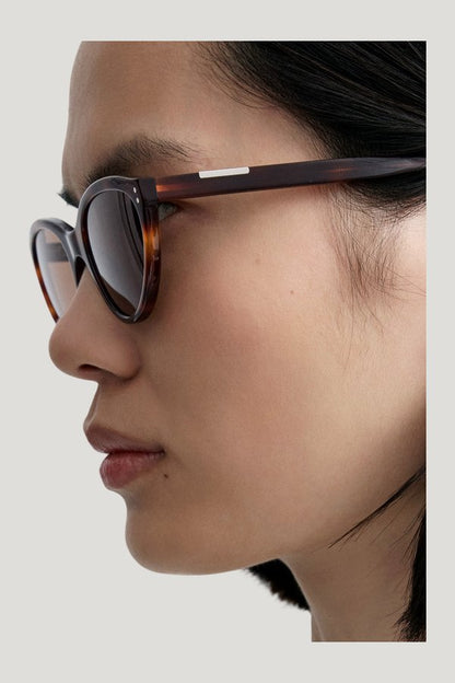 Cateye sunglasses dark havana — extra