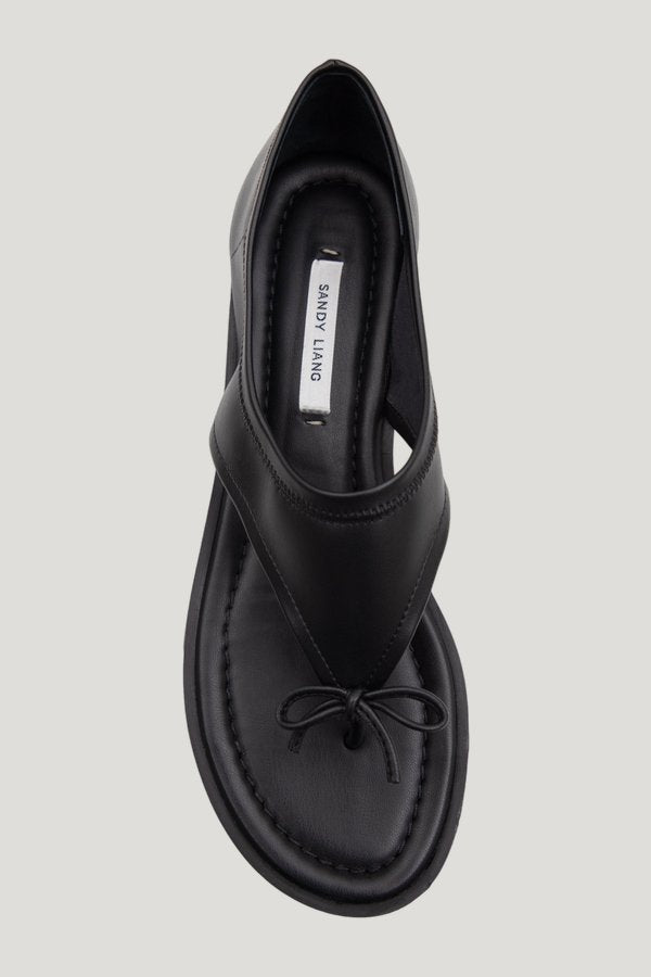 Clark Sandal In Black Nappa — model front