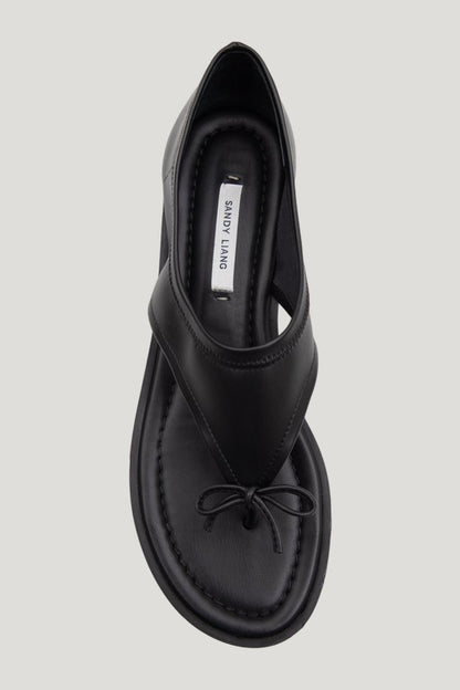 Clark Sandal In Black Nappa — model front