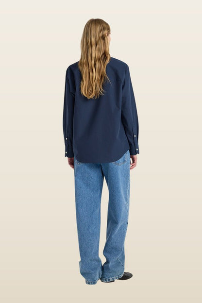 Classic fit shirt — model back