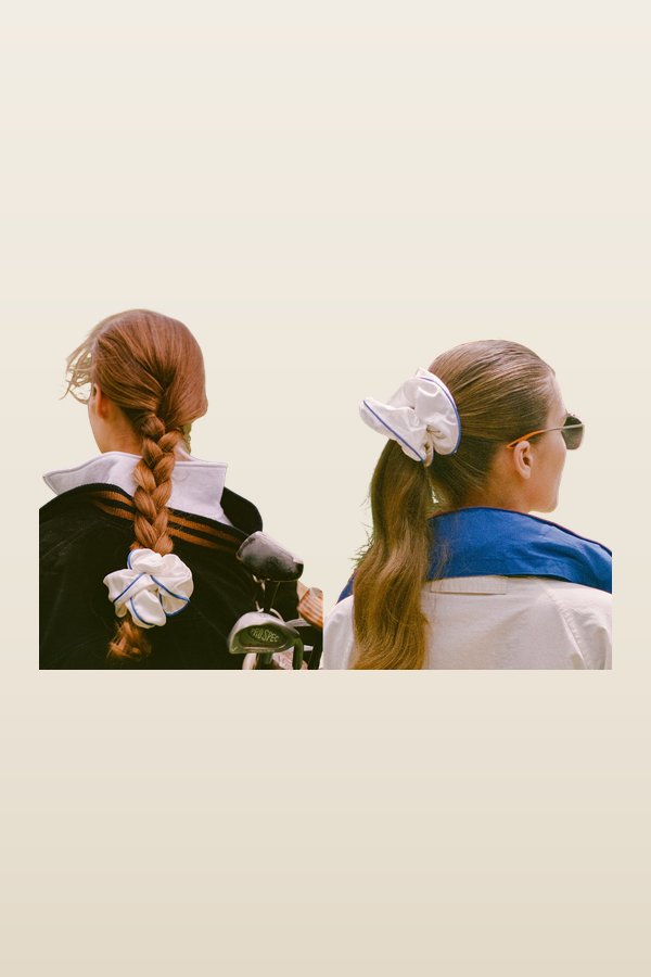 Courtside Jumbo Scrunchie — model back