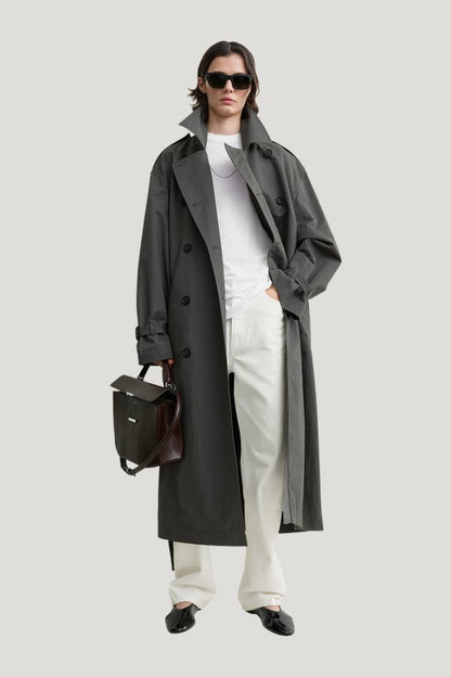 Crisp summer trench — model front