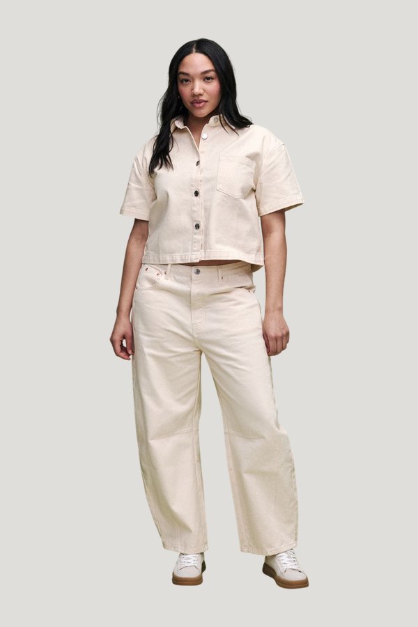 Cropped Short Sleeve Denim Shirt — model front