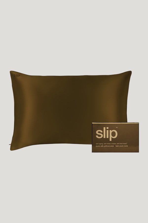 Dark Brown Queen Zippered Pillowcase — model front