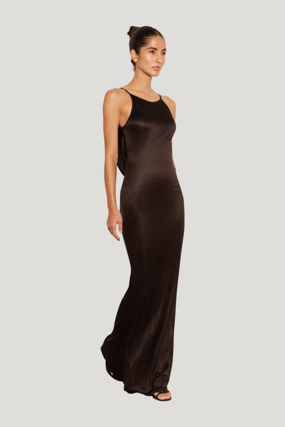 Deia Dress — model side