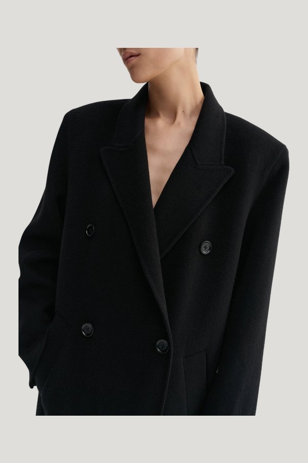 Deja Doublé Coat, — model side