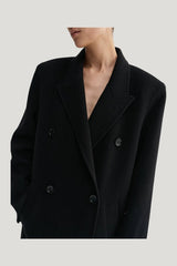 Deja Doublé Coat, — model side