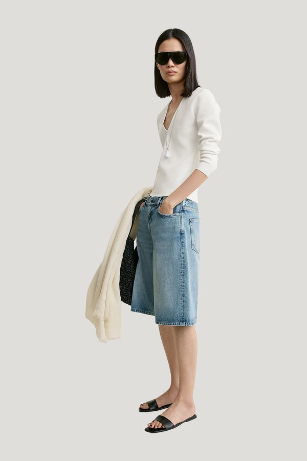 Denim board shorts true vintage — model side