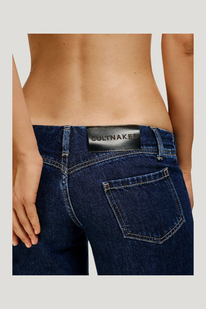 Denim Nerd pants — model side