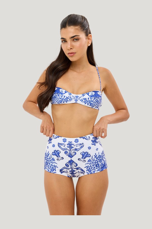 Don Blue Matera - High-Rise Bottom — model front
