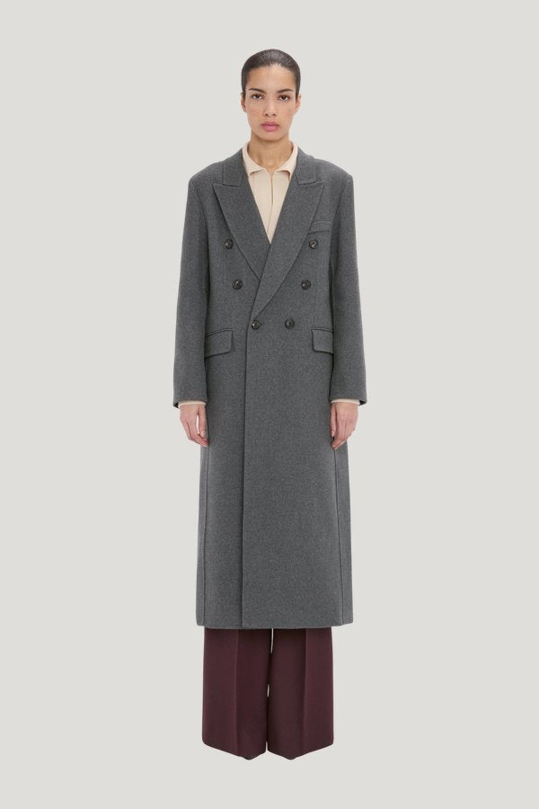 Overcoat In Grey Melange — model front