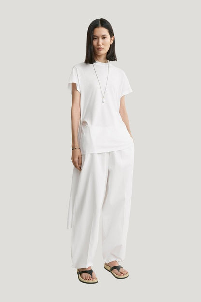 Drawstring cotton trousers — model front