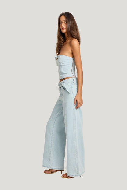 Ebony Jean — model side