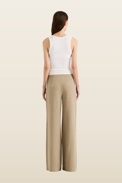 Elowen Pant — model back