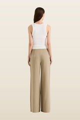 Elowen Pant — model back