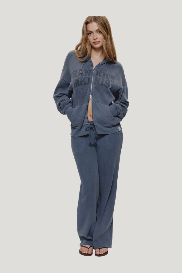 Emma Thermal Pant - Shadow — model front