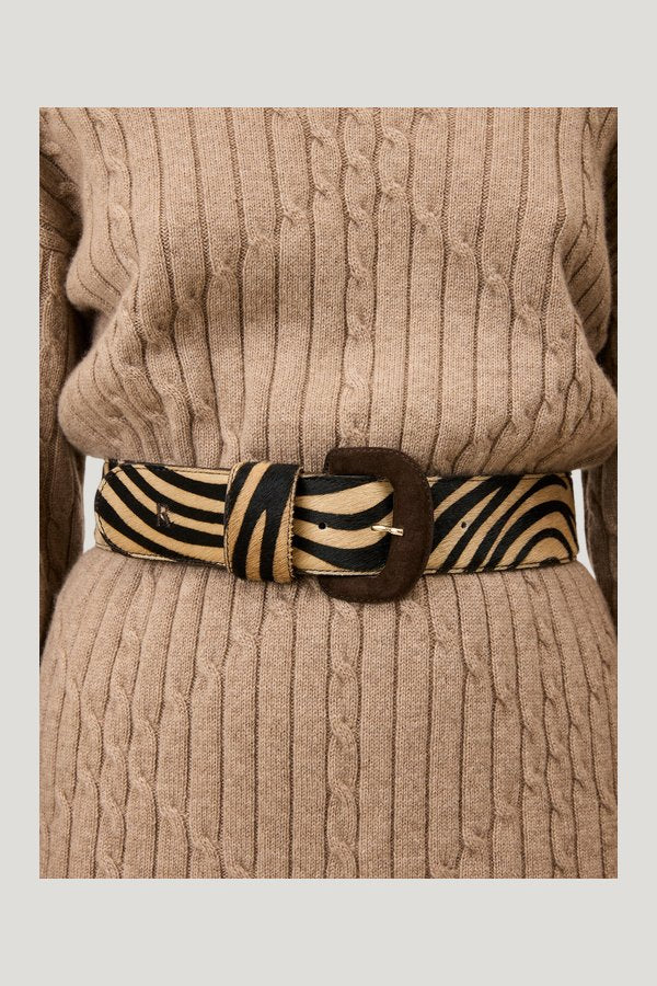 Ceinture ETREINTE — model front