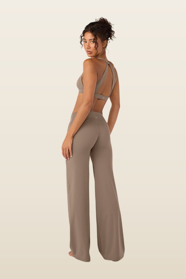 Fade Everyday Pants — model back