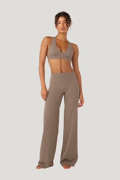 Fade Everyday Pants — model front