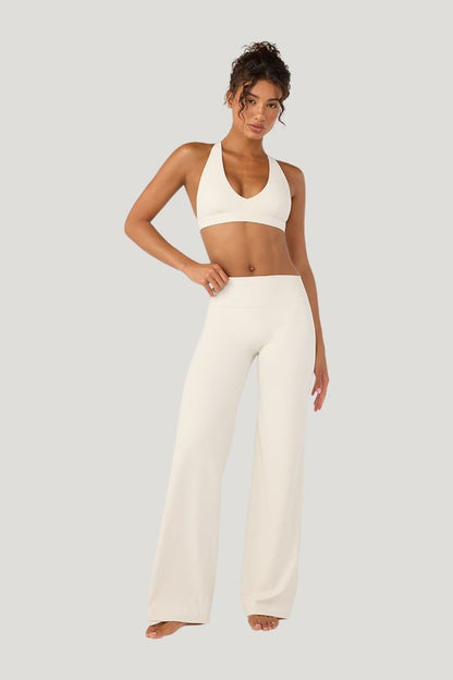 Fade Everyday Pants | Vanilla — model front