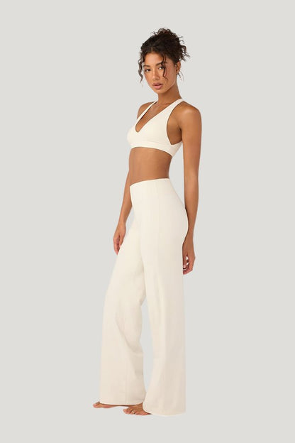 Fade Everyday Pants | Vanilla — model side