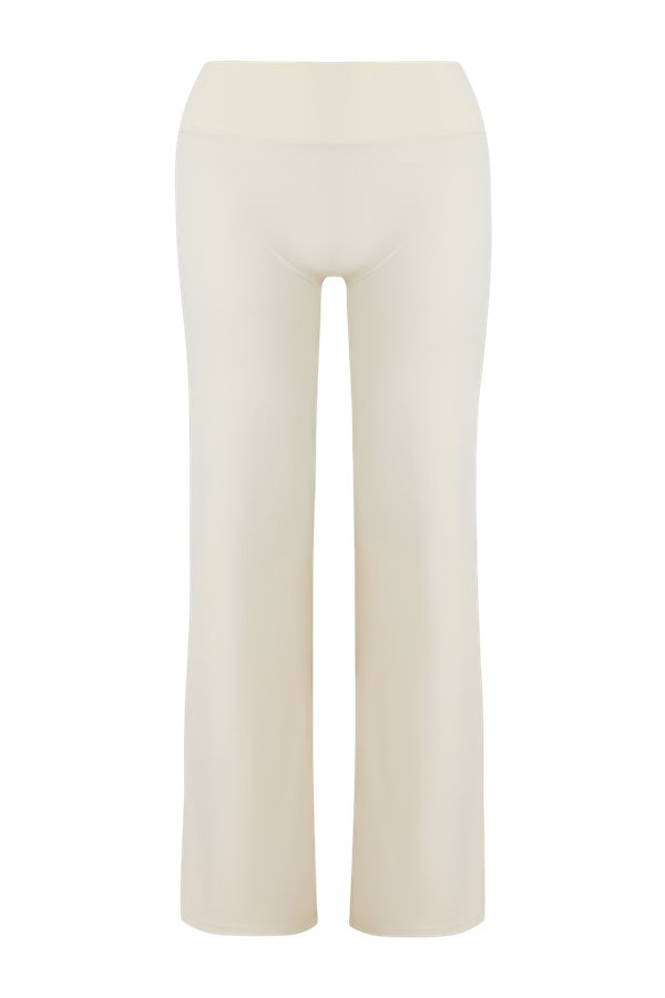 Fade Everyday Pants | Vanilla — packshot